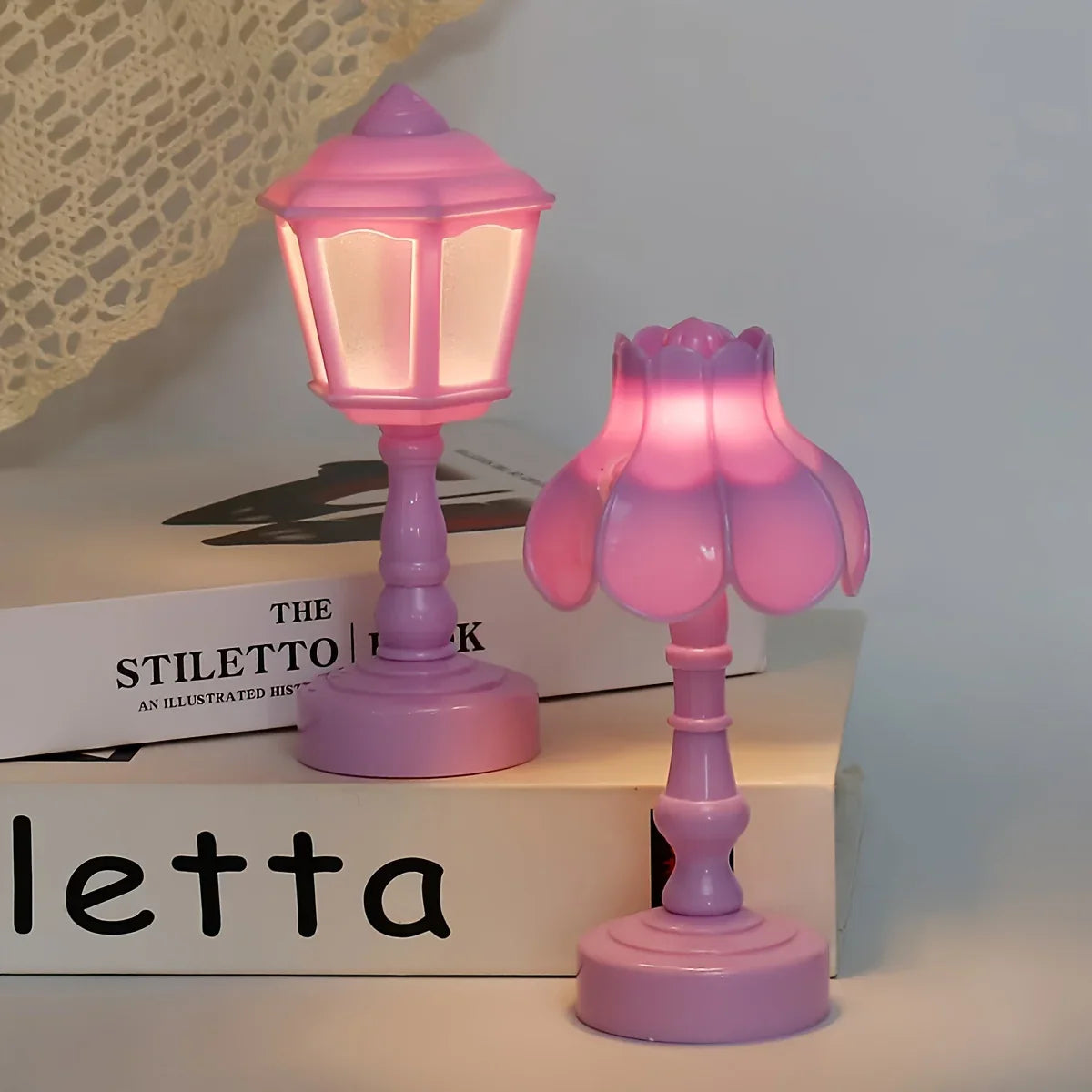 Pagoda Flower LED Table Lamp Battery Desk Night Light Modern Bedroom Decor